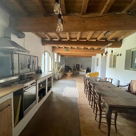 Maison Tara Verte Au Mas Montredon Арл Екстериор снимка