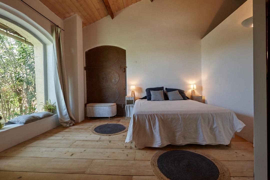 Maison Tara Verte Au Mas Montredon Арл Екстериор снимка