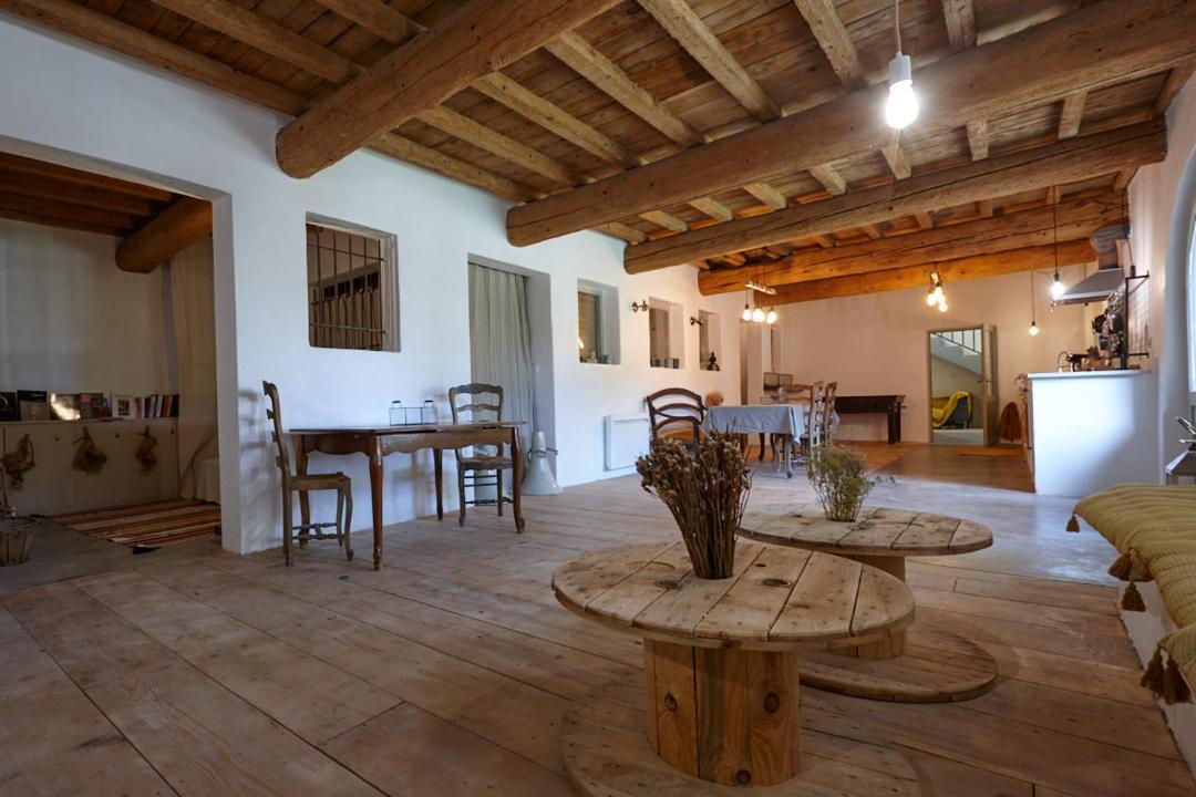 Maison Tara Verte Au Mas Montredon Арл Екстериор снимка