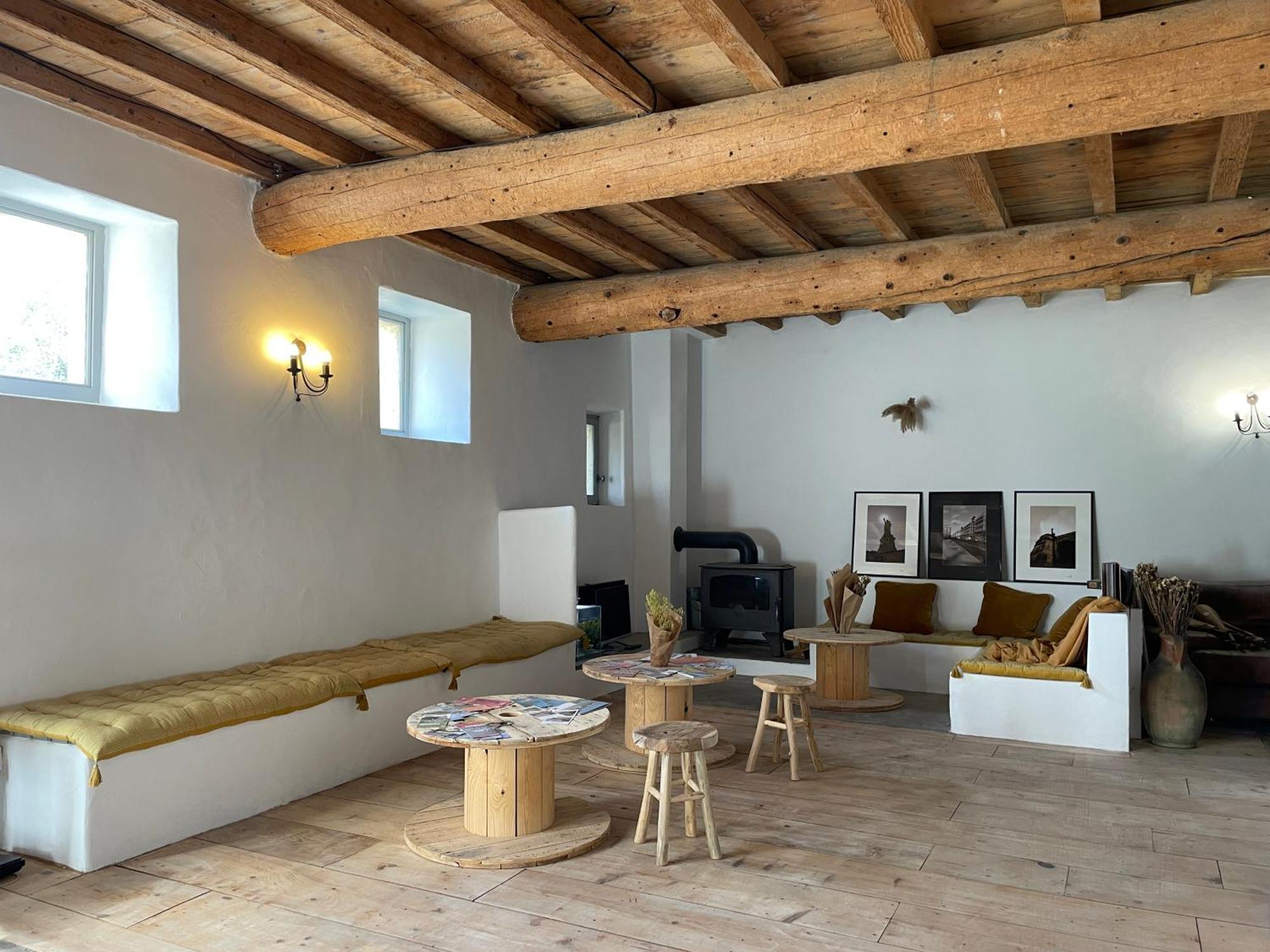 Maison Tara Verte Au Mas Montredon Арл Екстериор снимка